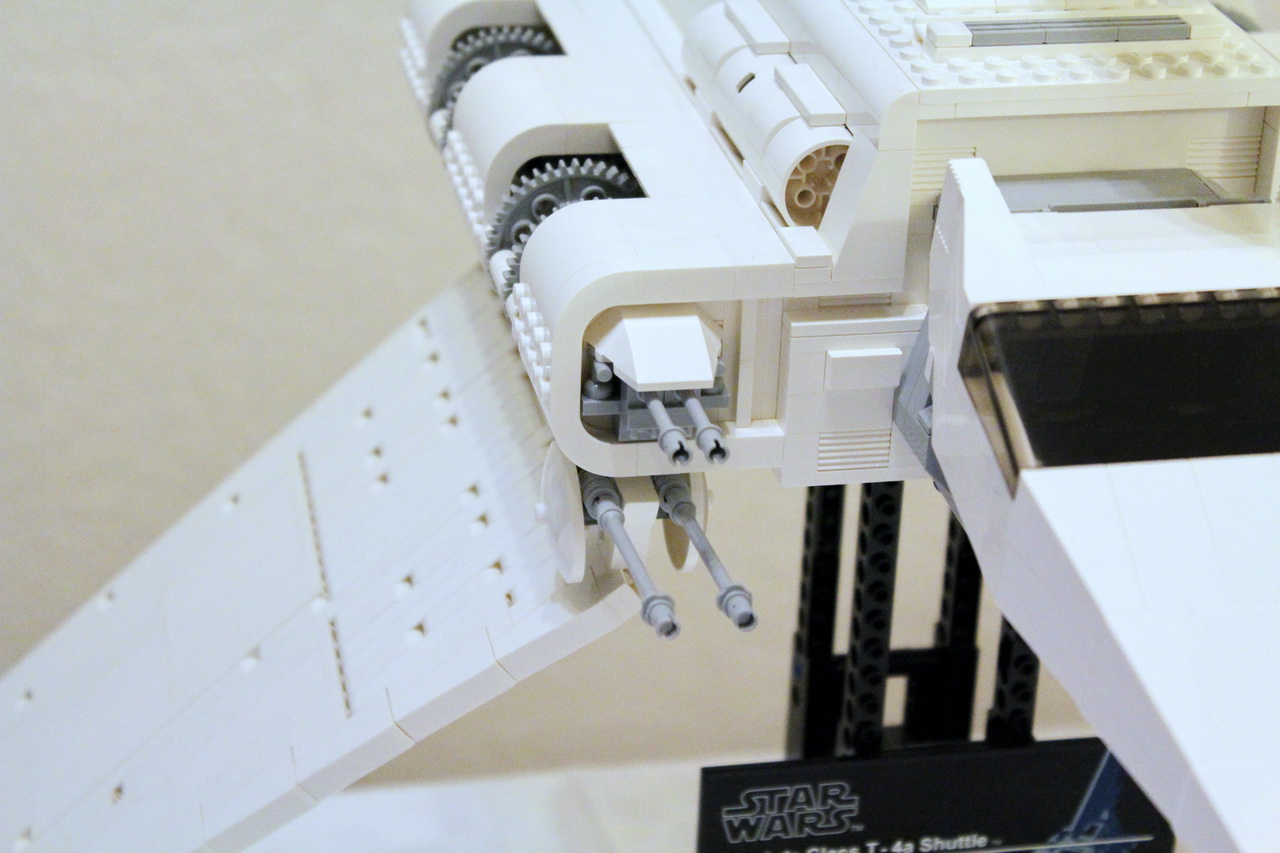 10212 UCS Imperial Shuttle-09